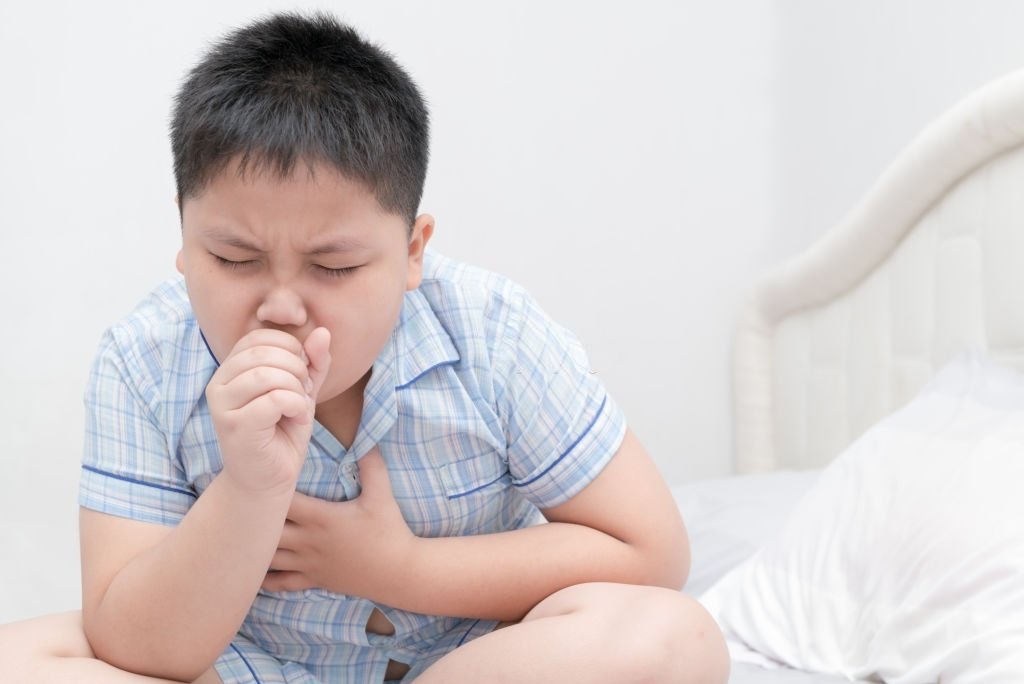 Trẻ ho để tống virus ra khỏi cơ thể